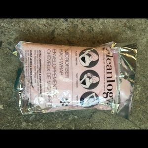 CleanLogic hair towel.  Brand new.